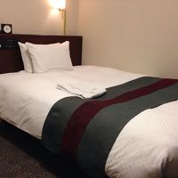 室内。ベッド広い！