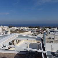 3階から望む街と海