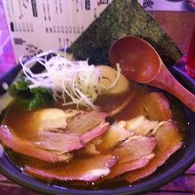 ラーメン７００円