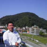 オーナーのアカルさん。日本語がこなれている。優しい心の持ち主