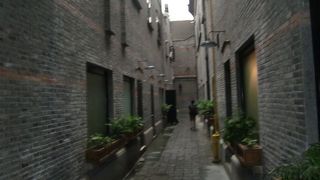 租界時代の古い町並みをそのままショッピングスポットに