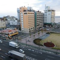 客室からの眺め、ホテルが多くあります