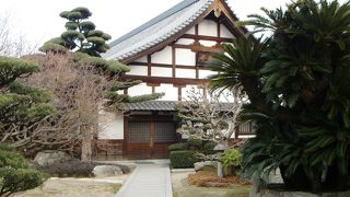 内部は非公開です