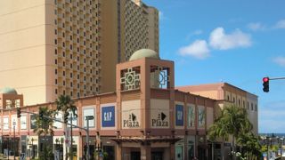 ショッピングモール