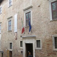 国旗があります。