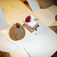 ウェルカムケーキにモンブランとショートケーキをチョイス