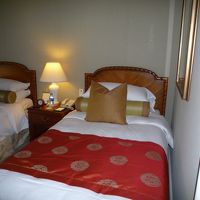 ベッドリネンはアジアンテイスト