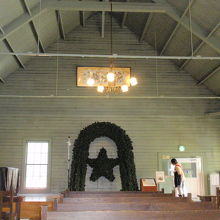 時計内部の講堂。