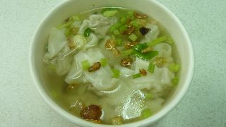 美味しいワンタンスープ屋さん
