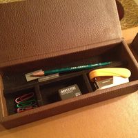 デスクのアメニティセット。ビジネス客には喜ばれそう。
