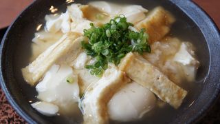 大浜大豆の豆腐丼