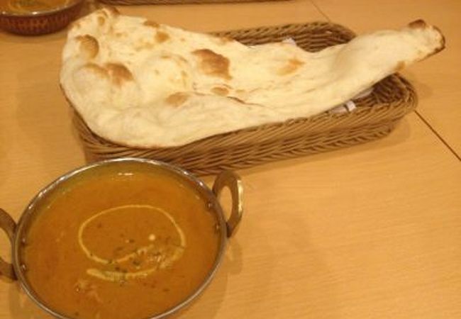 北浜の日曜日も開いてるインド料理やさん