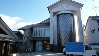 犬山城と犬山駅の丁度中間