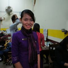 JJ EXPRESSチェックインカウンタのお姉さん