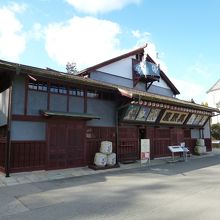 上方漫才もここで上演？