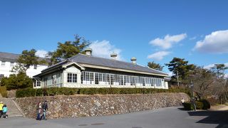 医療技術ばかりでなく、国際社会のルールを必死に学ぼうとした明治日本の姿を知る場所