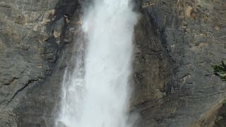 タカカウ滝