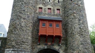 今は自由に行き来ができるけど・・・