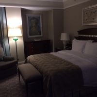 部屋も広く　ベッド最高！