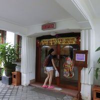 現在のロビー入り口