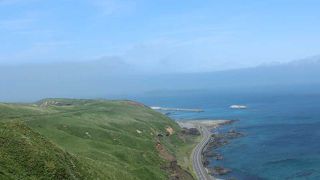 眼下に船泊湾が見え、トド島や金田ノ岬も霞んでました