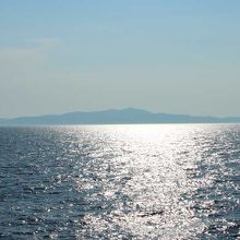 フェリーから見た礼文岳