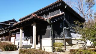 火災に強い土蔵造りの銀行にびっくり