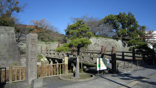 独特の石垣が見どころ。