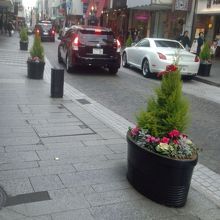 クリスマスの飾りをリボンに変えた感じ！