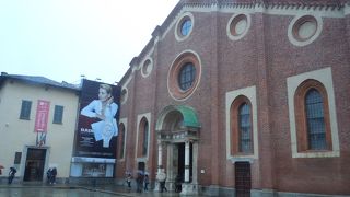 イタリア旅行が決まり次第、まずは最後の晩餐を予約しましょう。ホテルなど後で結構。