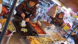 屋台がいっぱい