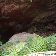 火山の噴火口