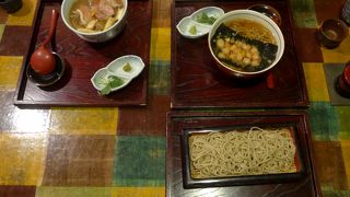 石挽き手打ちの蕎麦屋さんプラス地酒