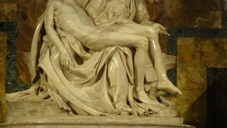 ピエタ像です！