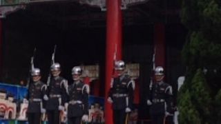 衛兵交代式が見もの