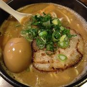 魚介豚骨風の醤油ラーメン