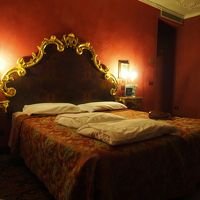 アンティーク調の素敵なお部屋でした。