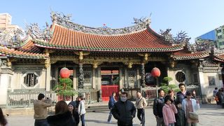 台湾の方々の信仰心の厚さがビリビリ伝わってきます。