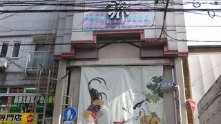 伊藤若冲のタペストリー。