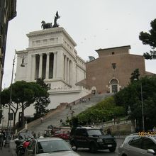 建物が込み入っています。