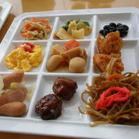 品数充実の朝食バイキング。