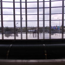 外を見ながら休める場所もあります