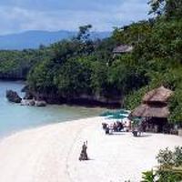 真っ白なビーチ