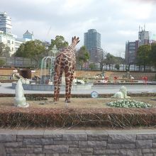 なぜか動物のモニュメント