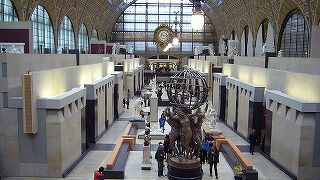 朝は空いてました