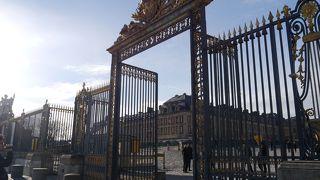 ヴェルサイユ宮殿半日観光