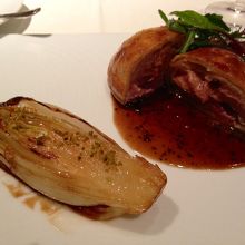 フォアグラ・鴨・豚のパイ包み！