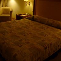 広々としたベッドです。