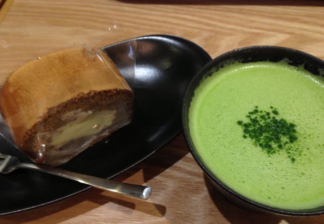 済州島産茶葉を使ったグリーンティーカフェ