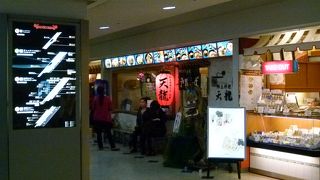 沖縄料理一色です！